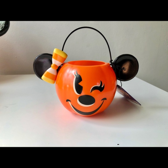 Minnie candy pumpkin bucket - Picture 3 of 3